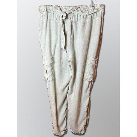 Chicos Pants Size 2 Tencel Tan Ivory Tie Waist Pocket Rolled Ankle - Picture 2 of 5
